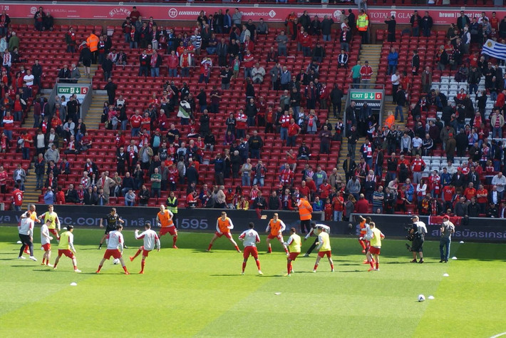 意媒：此前因流感缺阵的博尼尚未恢复训练，不确定能否踢意杯（意媒：博尼流感后仍未复训，出战意杯成疑）