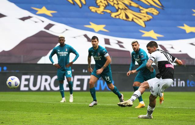 马丁内利：成为圣诞冠军的感觉很棒；有机会就陪在热苏斯身边（马丁内利：圣诞称霸感觉太棒；有机会就与热苏斯并肩作战）