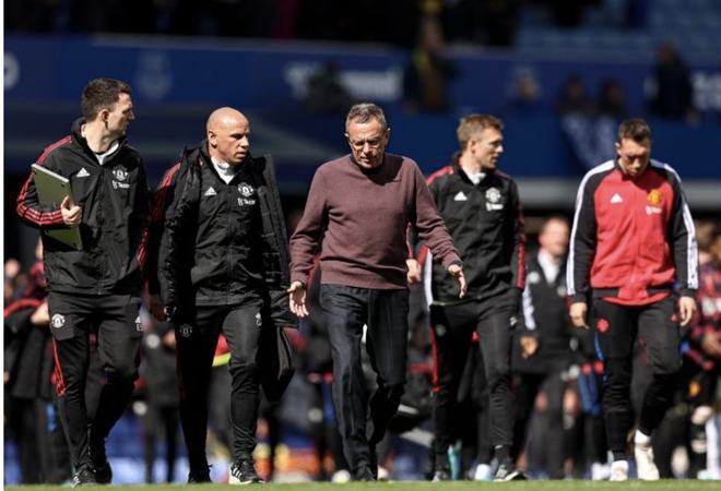 贝纳蒂亚：我和德布劳内谈过，但当时他已接近签约那不勒斯了（贝纳蒂亚：与德布劳内谈过，但彼时他已接近加盟那不勒斯）