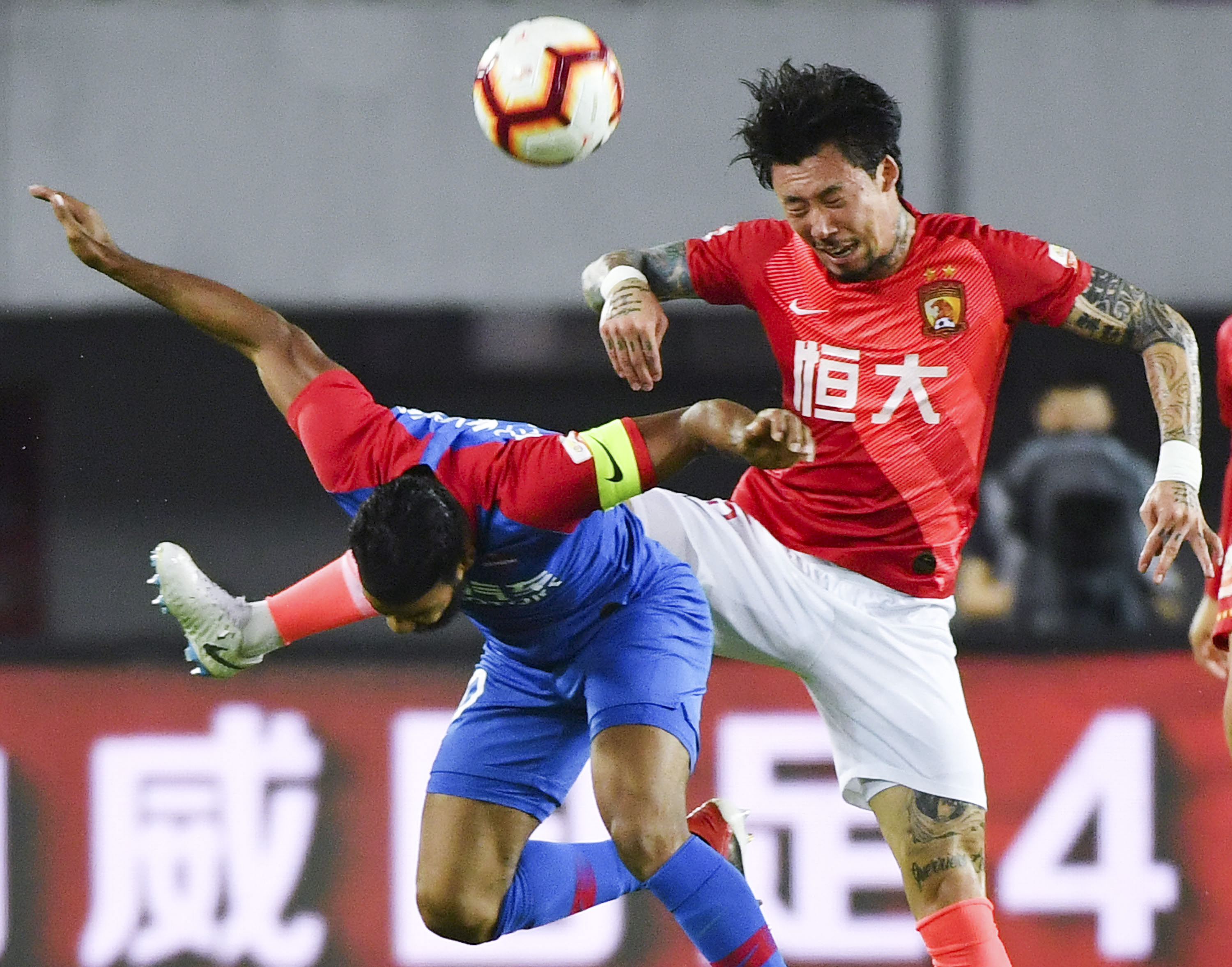 国米被传有意俄罗斯19岁边锋格列博夫，球员经纪人回应（据传国米相中19岁俄罗斯边锋格列博夫，经纪人已回应）