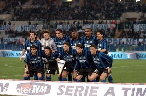 普利希奇平均64分钟进1球，五大联赛进球5+球员中仅次于凯恩（普利希奇每64分钟破门一次，五大联赛5+进球球员中效率仅逊凯恩）